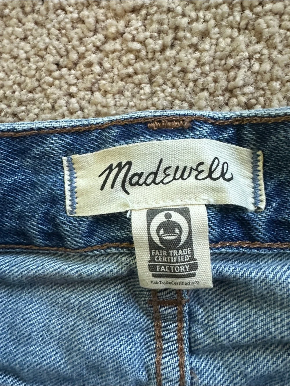 Madewell Curvy Baggy Jean Shorts in Crestford Wash